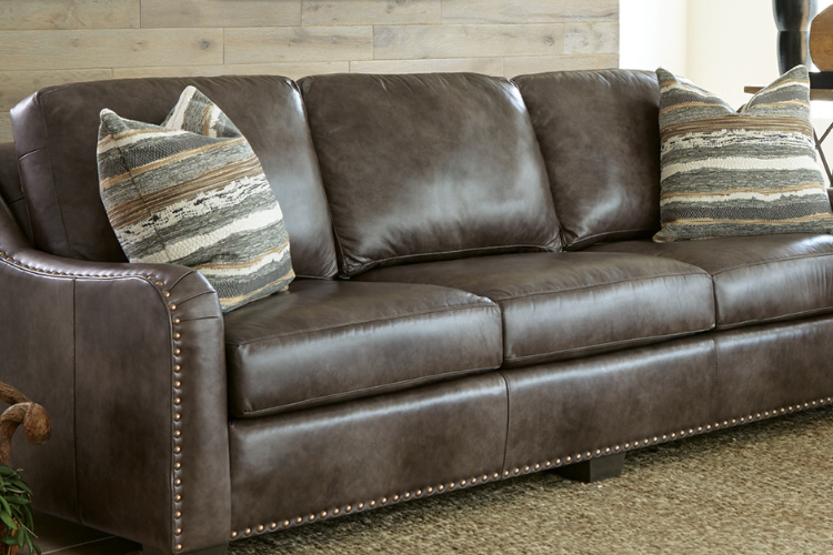 6 Ways to Arrange Pillows on a Sofa