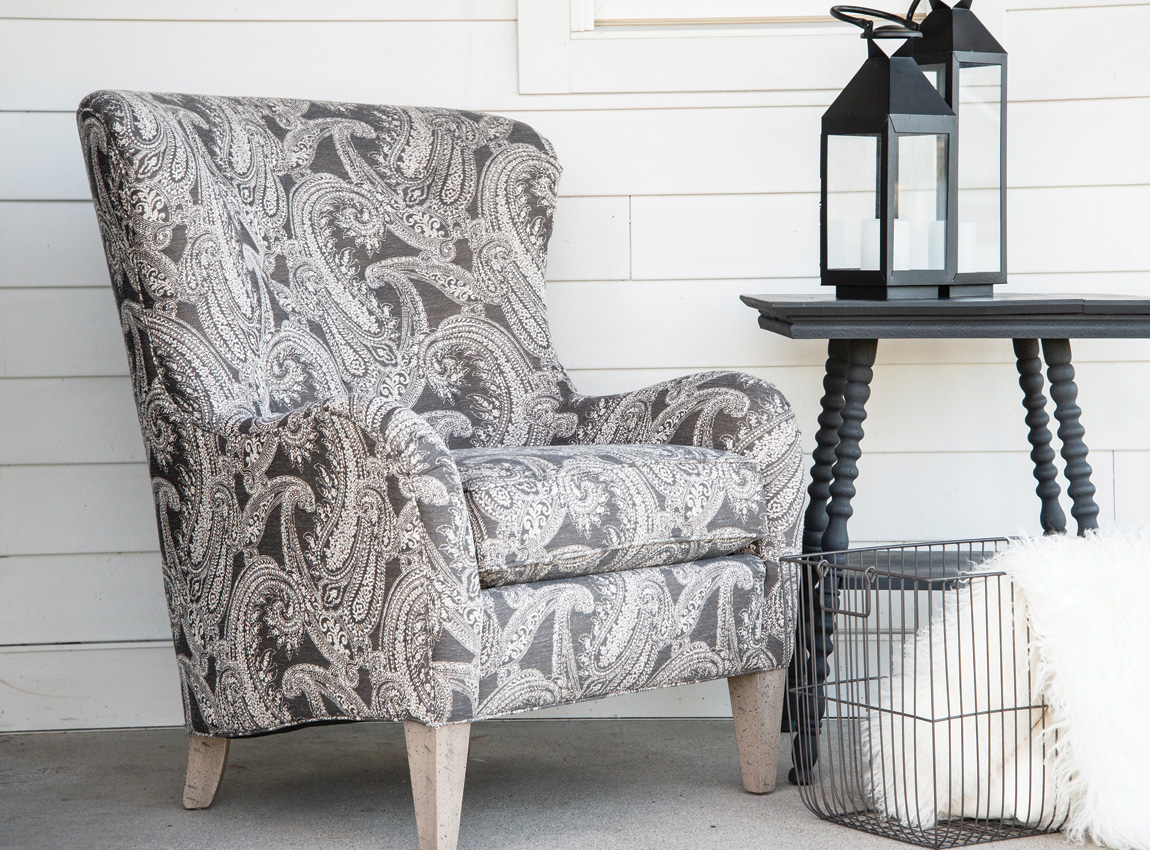 Smith Brothers 502 Chair in Fabric