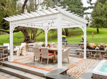 Traditional Pergola (Vinyl)