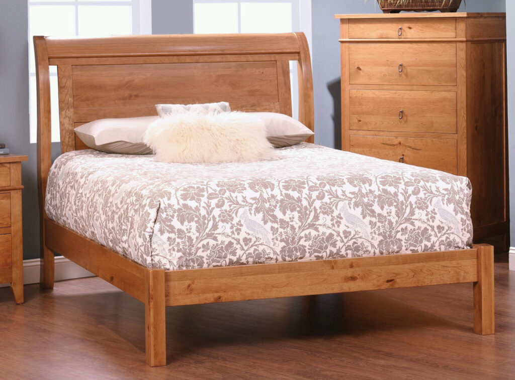 Trumbull Sleigh Bed with Low Footboard