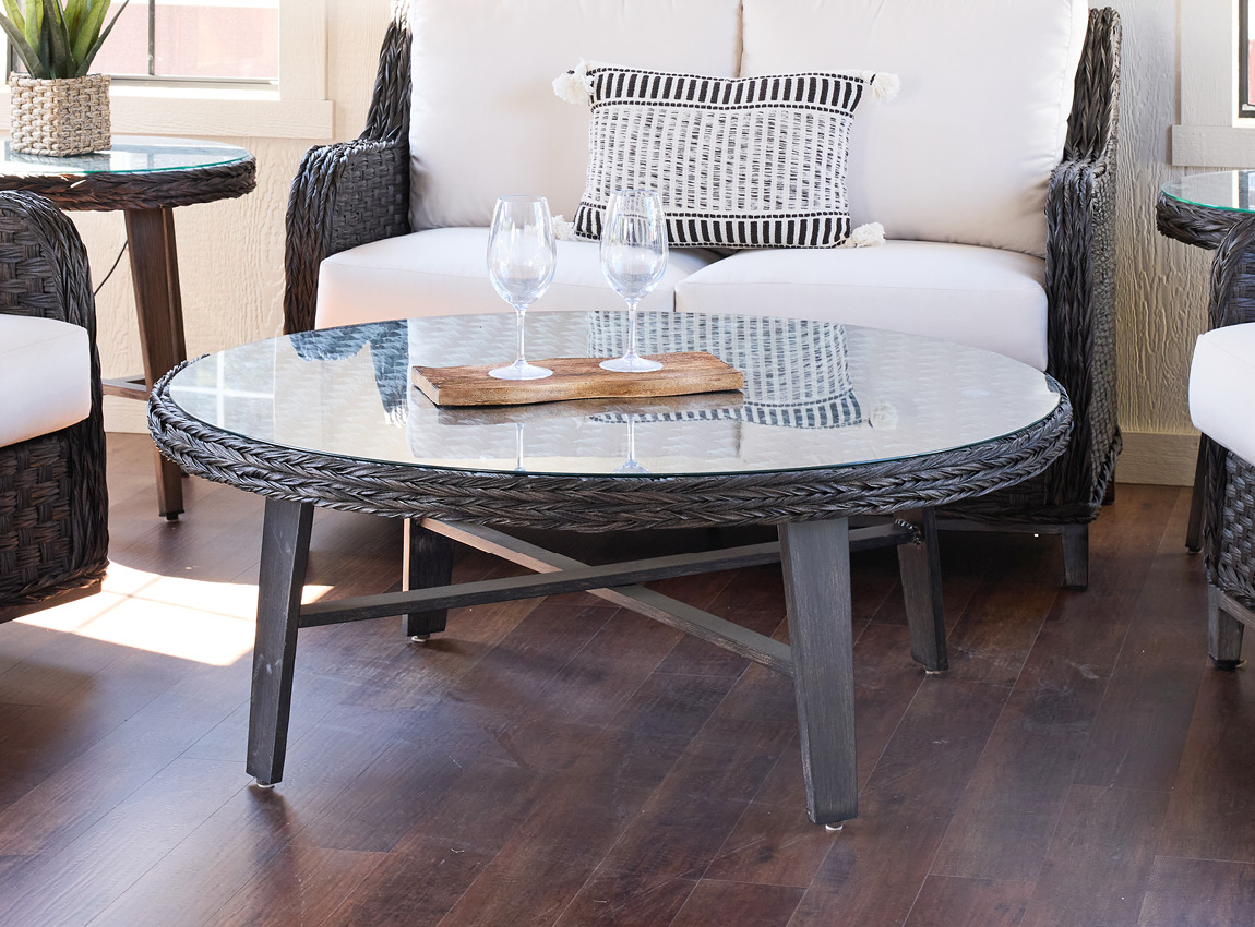 Grand Isle Wicker Round Coffee Table