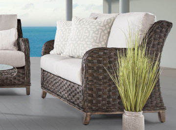 Grand Isle Wicker Loveseat